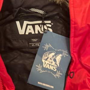 Puffy women’s vans coat